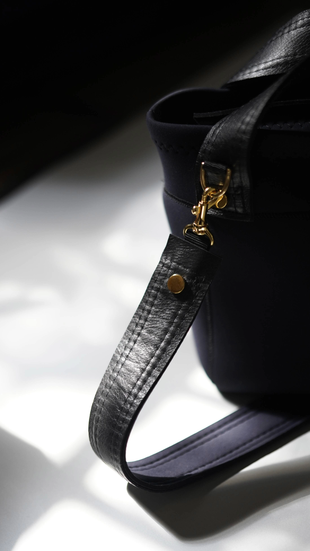 Pre-Order｜Tall Tote Bag – Leather Series / Black × Gold