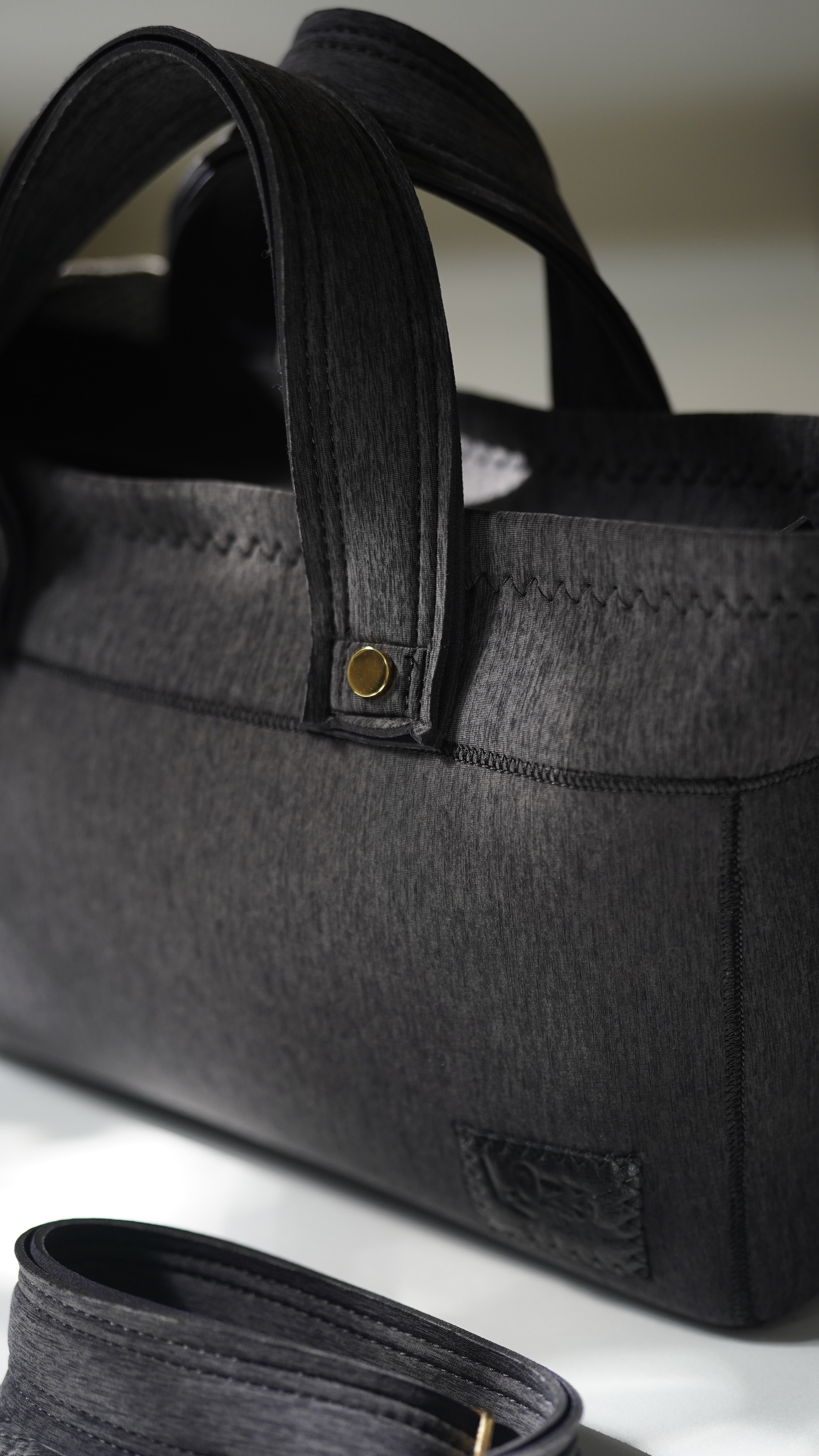 LozzSandra Big Tote Bag - Ash Black