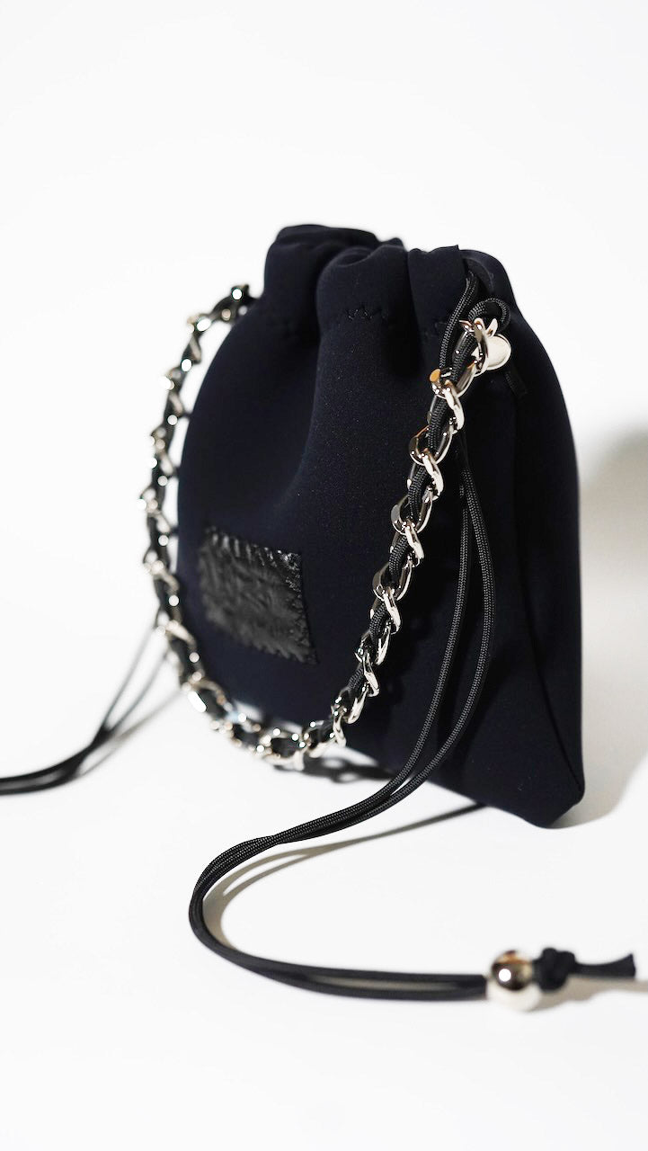 Flow Chain Pouch