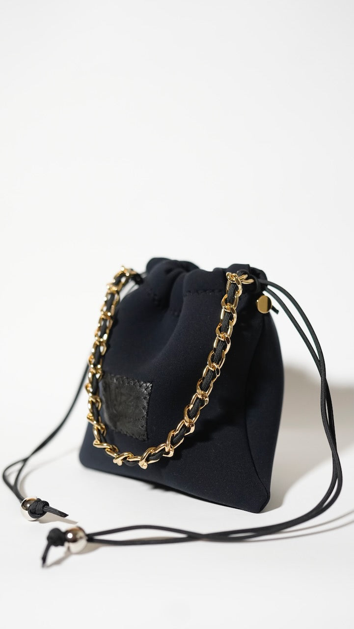 Flow Chain Pouch